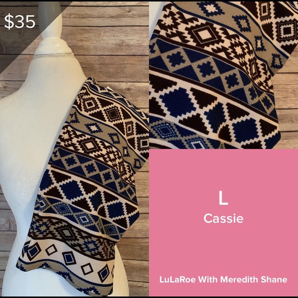 Cassie skirts are my favorite. This is an amazing stretchy pencil skirt.